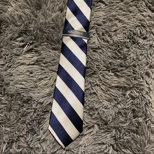 Tie